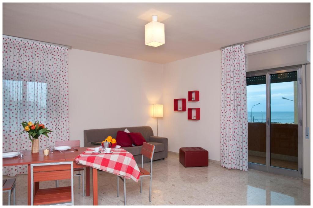 Appartamenti Sant' Andrea Trapani Room photo